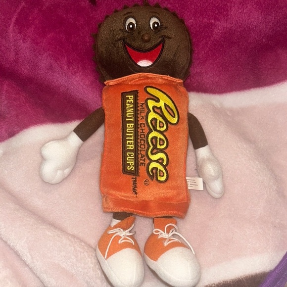 Reese Other - Reese's Peanut Butter Chocolate Cups Plush Toy collectors